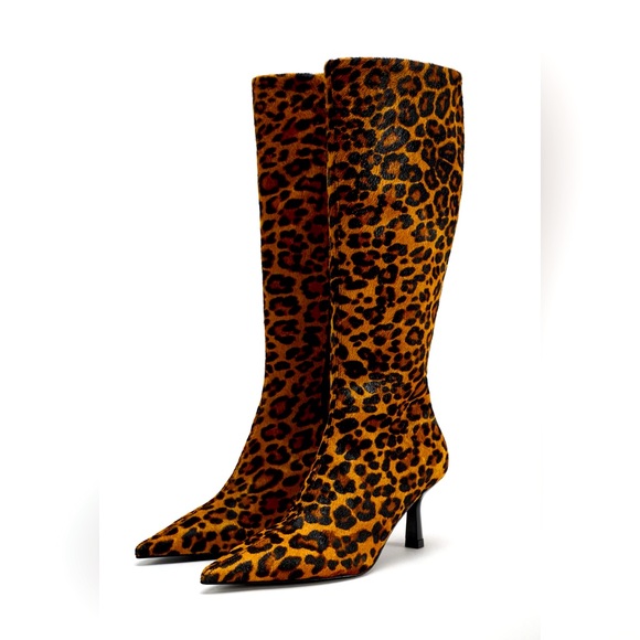 Zara Shoes - ANIMAL PRINT KNEE HIGH HEELED LEATHER BOOTS Zip closure pointed toe!